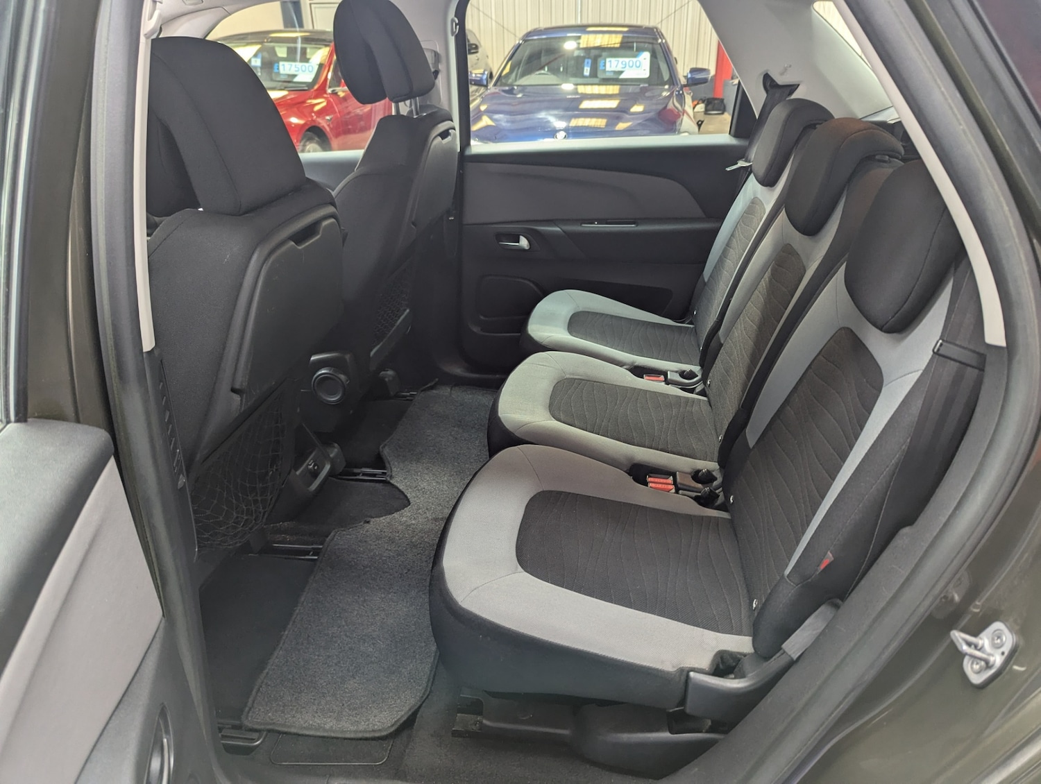 Used Citroen C4 Picasso 2014 for sale - 76450637: Photo 8