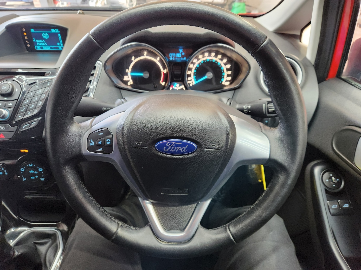 Used Ford Fiesta 2014 for sale - 77917799: Photo 15