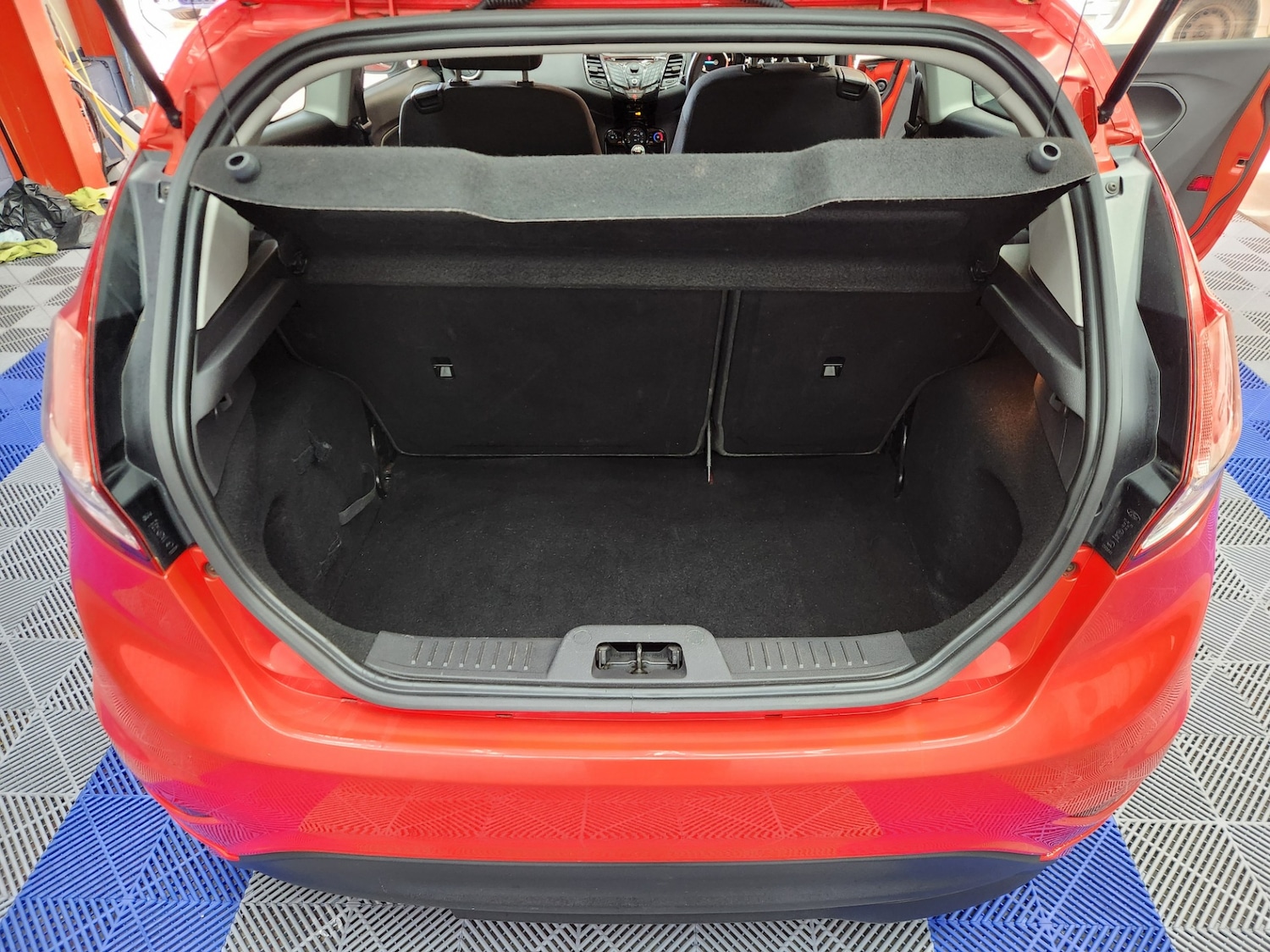 Used Ford Fiesta 2014 for sale - 77917799: Photo 25