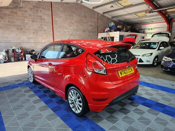 Used Ford Fiesta 2014 for sale - 77917799: Photo