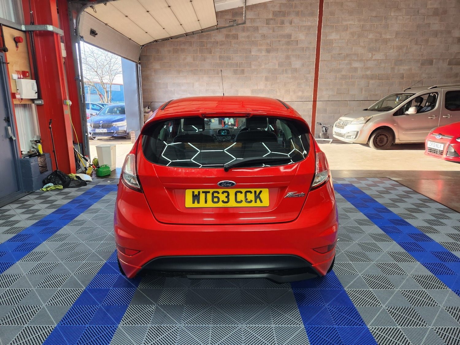 Used Ford Fiesta 2014 for sale - 77917799: Photo 5