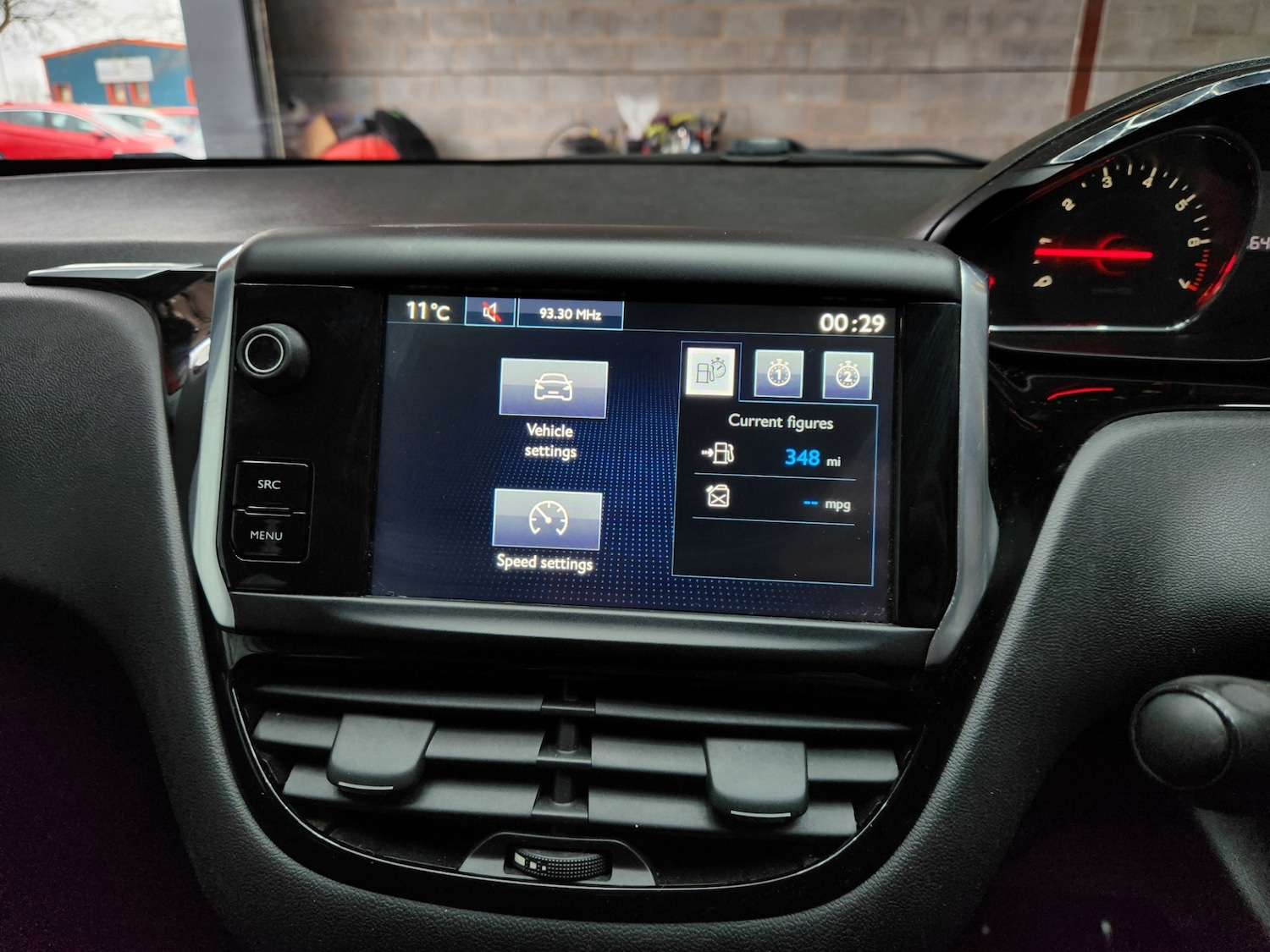 Used Peugeot 208 2014 for sale - 77947366: Photo 26