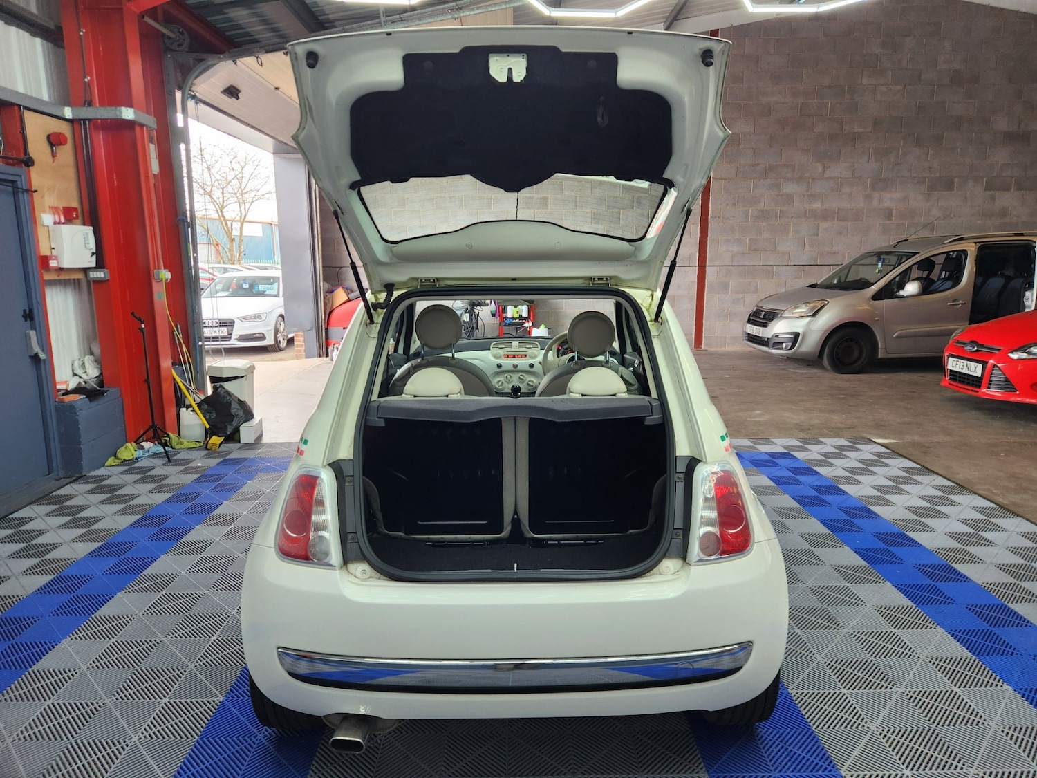 Used Fiat 500 2011 for sale - 77988295: Photo 17