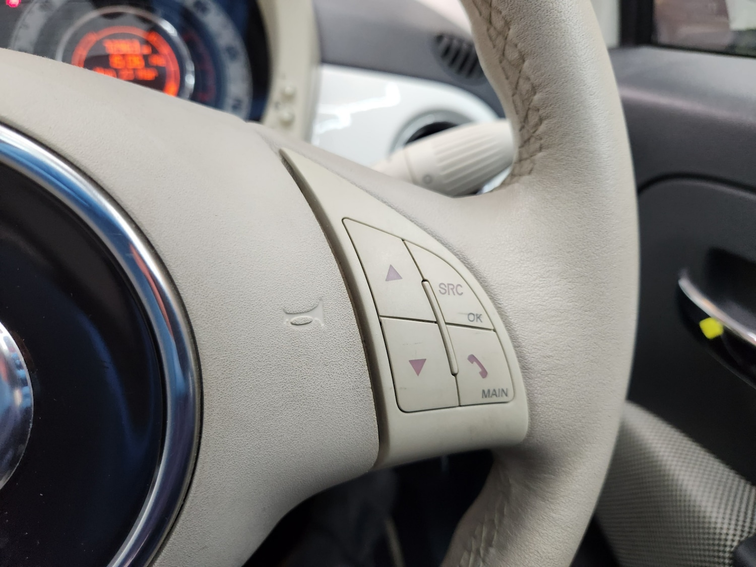 Used Fiat 500 2011 for sale - 77988295: Photo 22