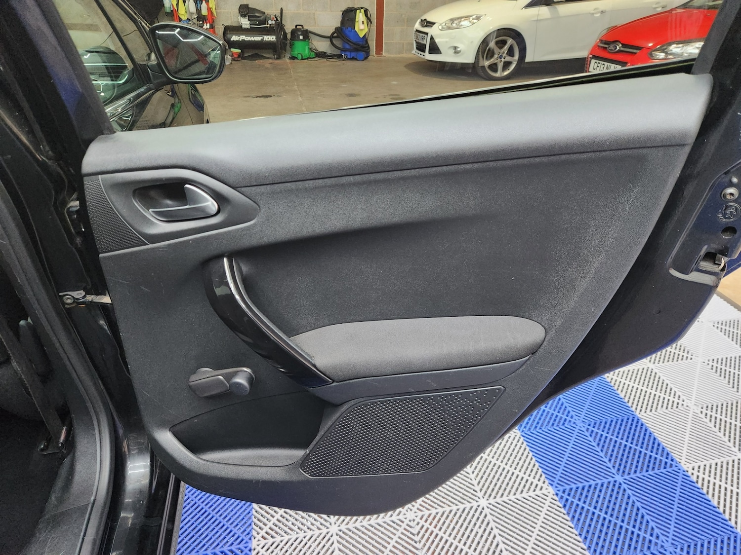 Used Peugeot 208 2013 for sale - 77715678: Photo 17