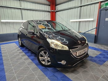 2013 (13) - 1.2 VTi Allure 5dr