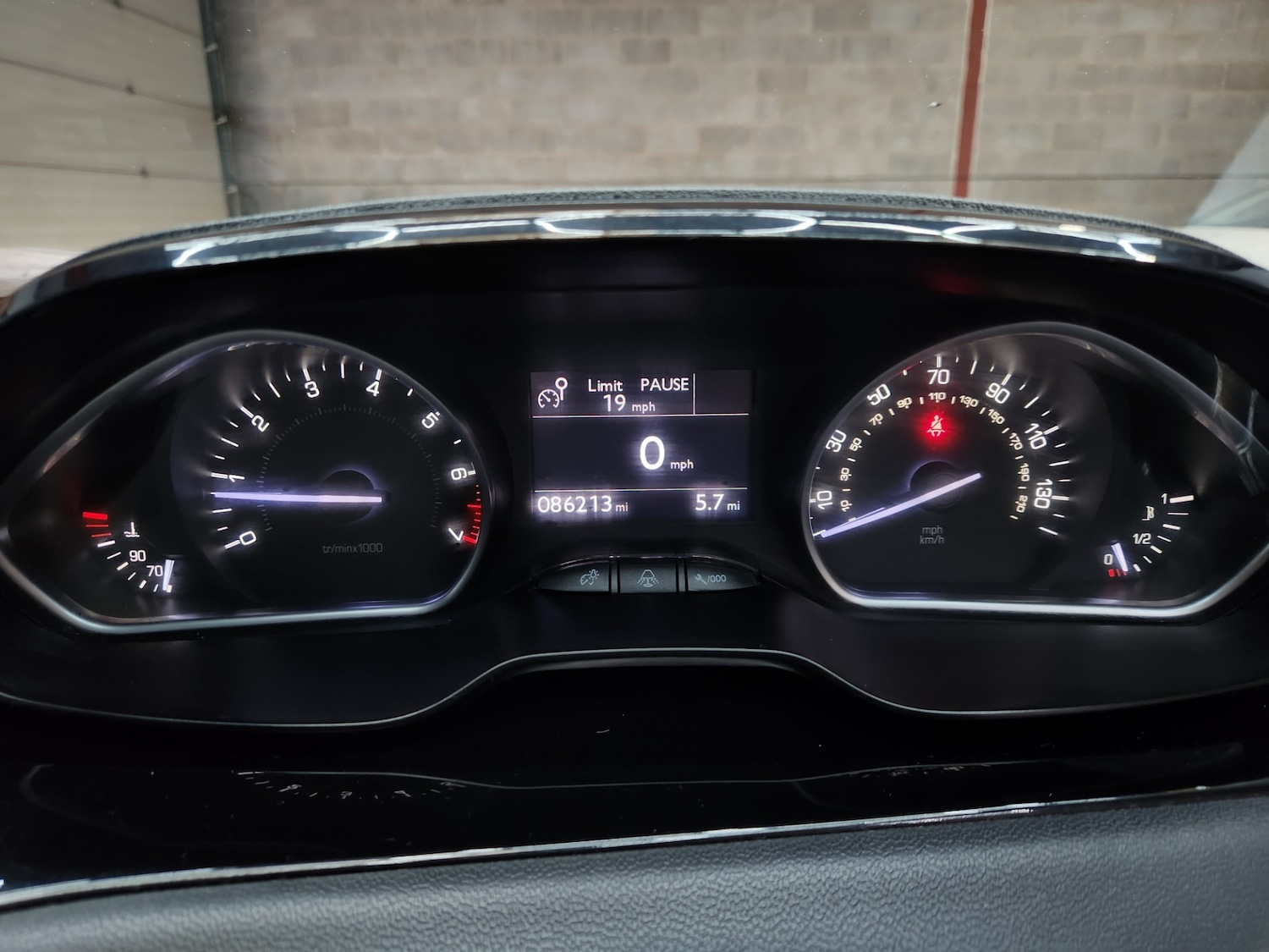 Used Peugeot 208 2013 for sale - 77715678: Photo 23