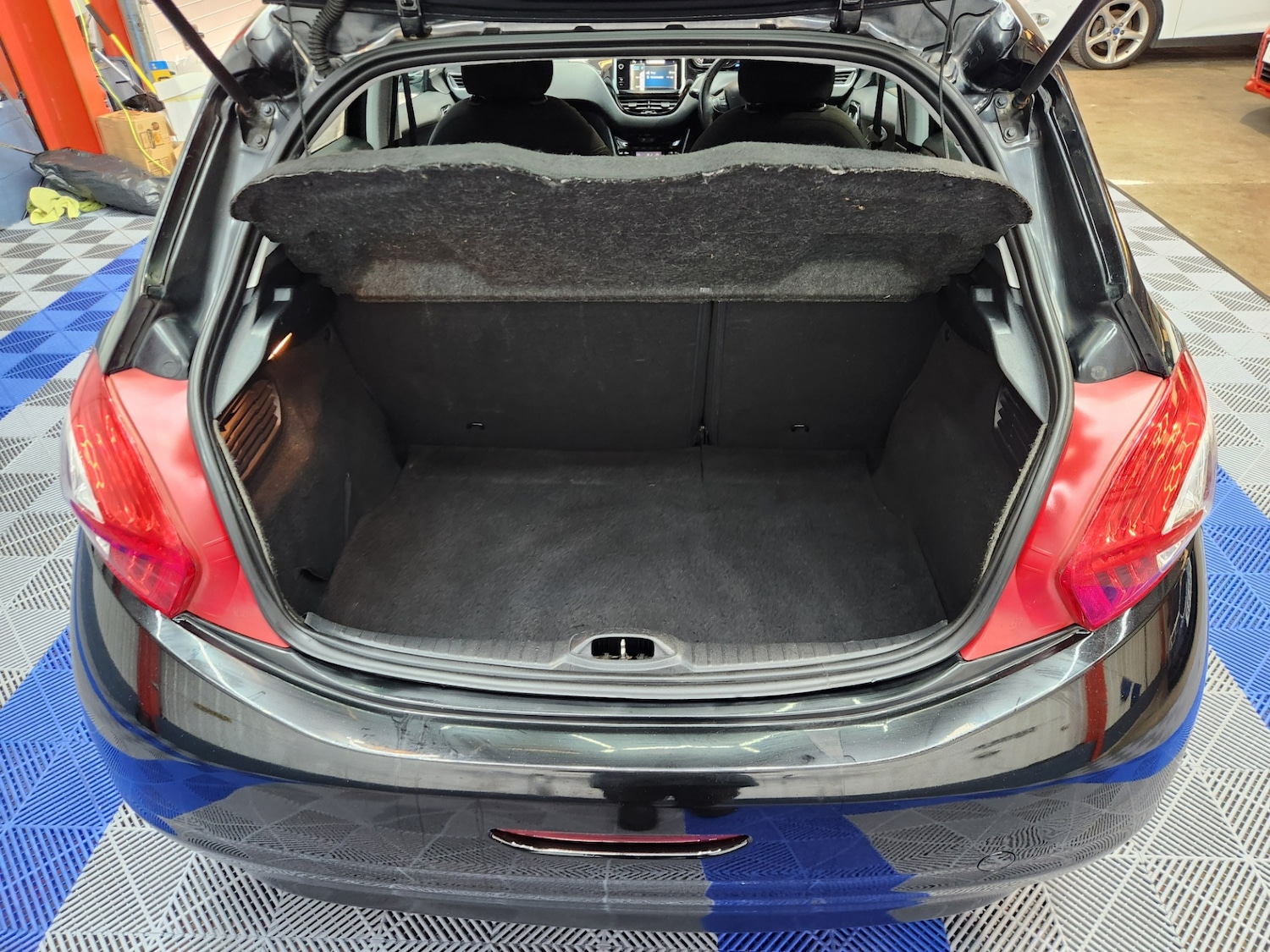 Used Peugeot 208 2013 for sale - 77715678: Photo 30