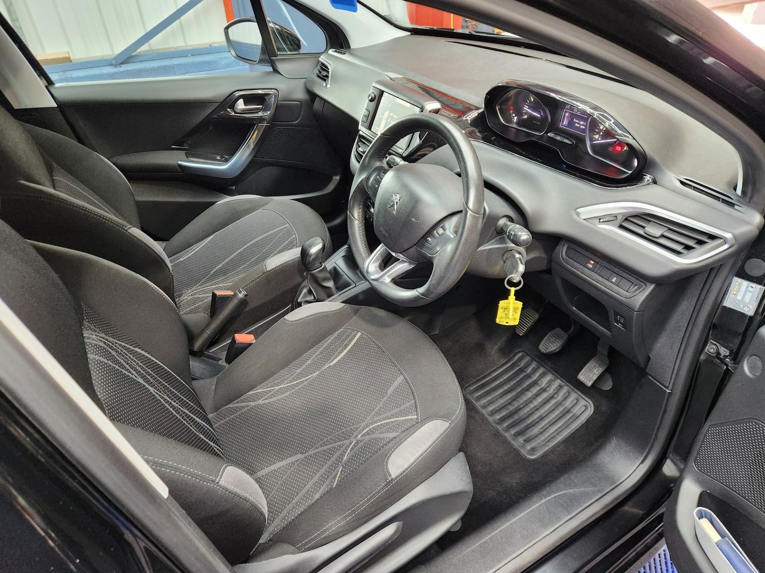 Used Peugeot 208 2013 for sale - 77715678: Photo 7