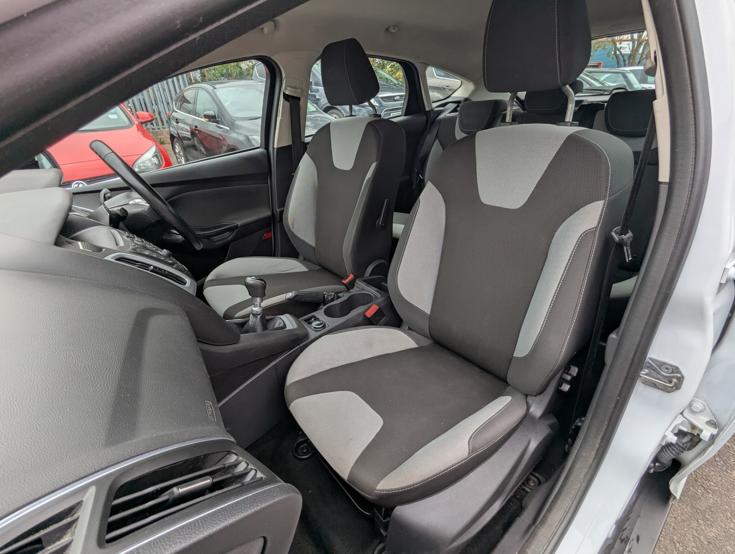 Used Ford Focus 2012 for sale - 76466676: Photo 19