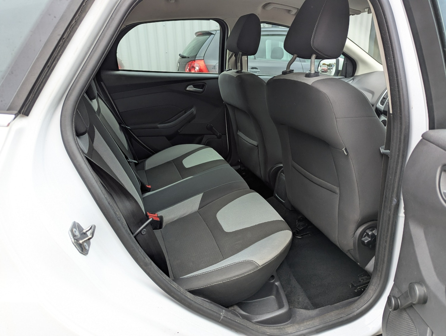 Used Ford Focus 2012 for sale - 76466676: Photo 22