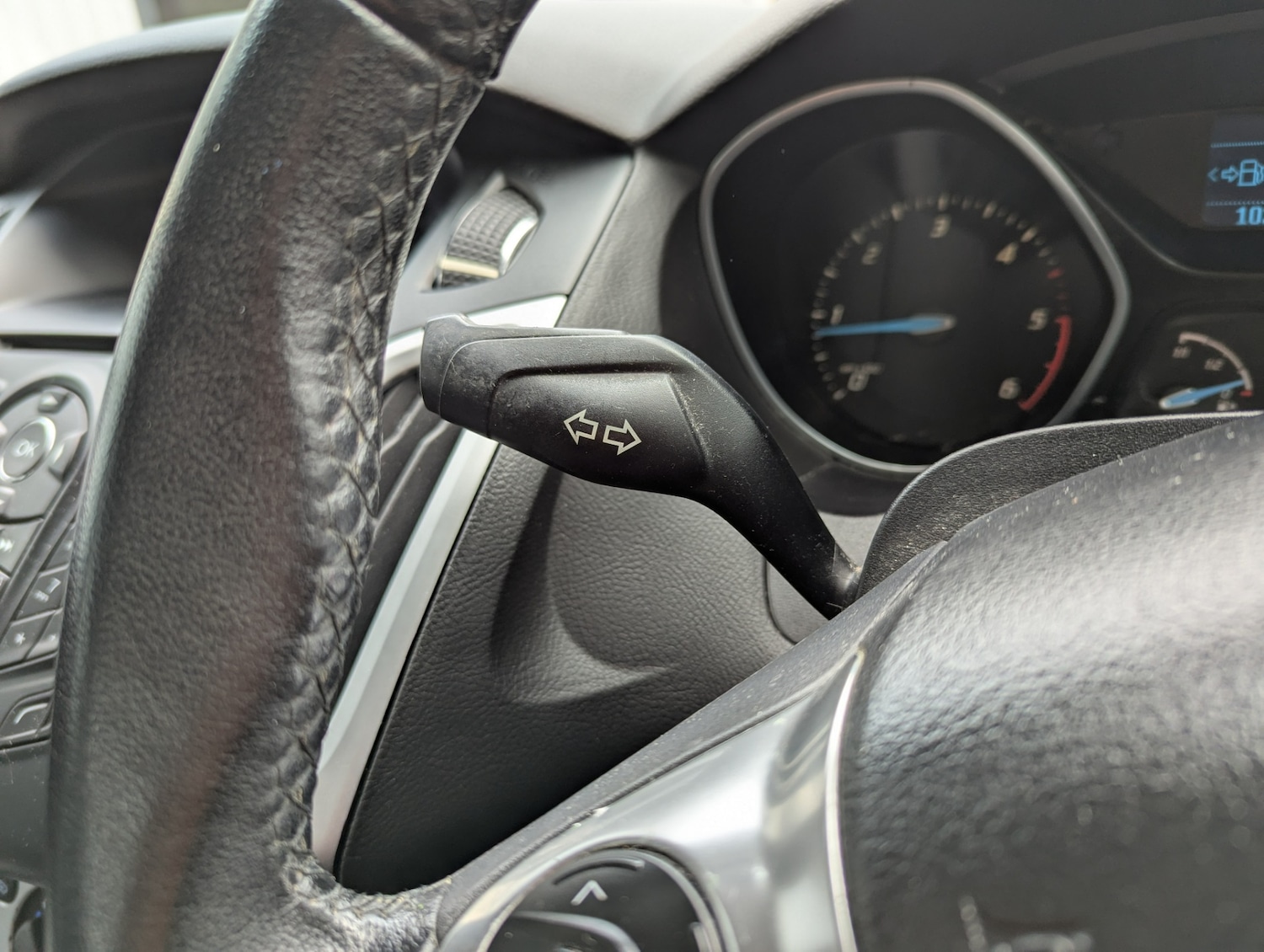 Used Ford Focus 2012 for sale - 76466676: Photo 8