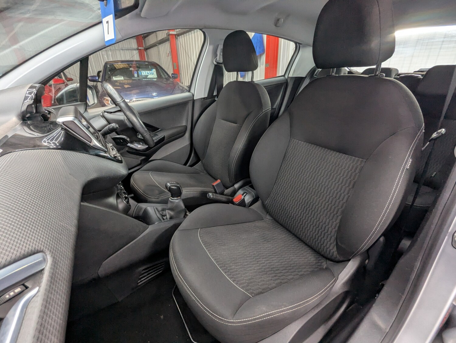 Used Peugeot 208 2017 for sale - 77371063: Photo 10