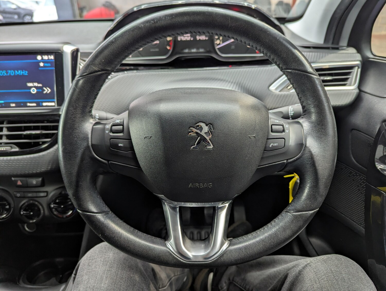 Used Peugeot 208 2017 for sale - 77371063: Photo 21