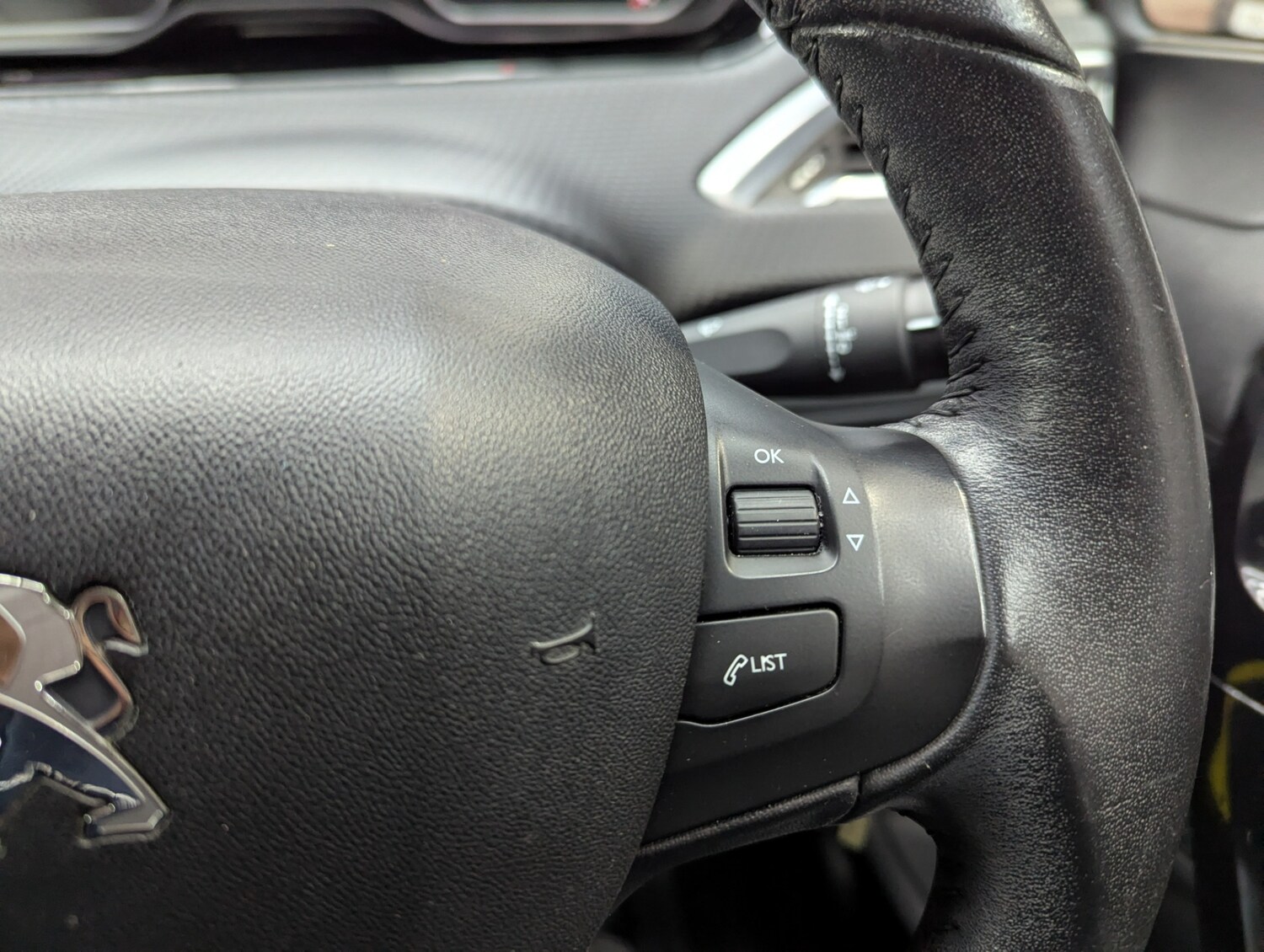 Used Peugeot 208 2017 for sale - 77371063: Photo 23