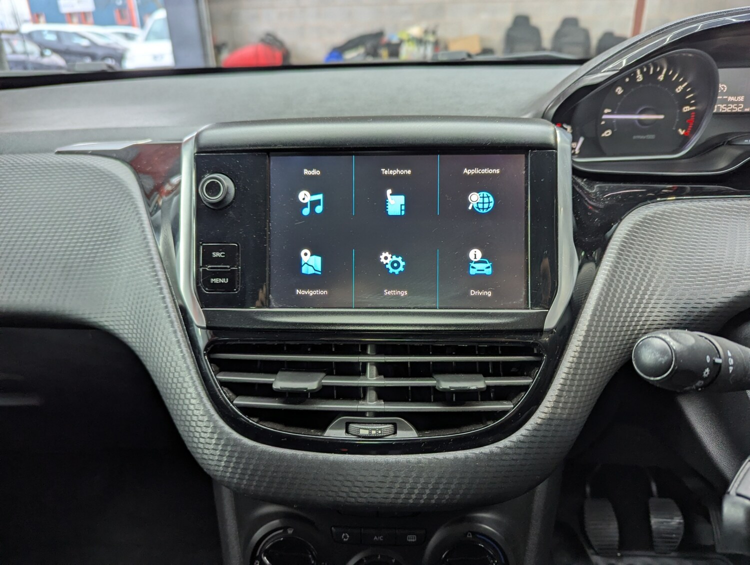 Used Peugeot 208 2017 for sale - 77371063: Photo 28