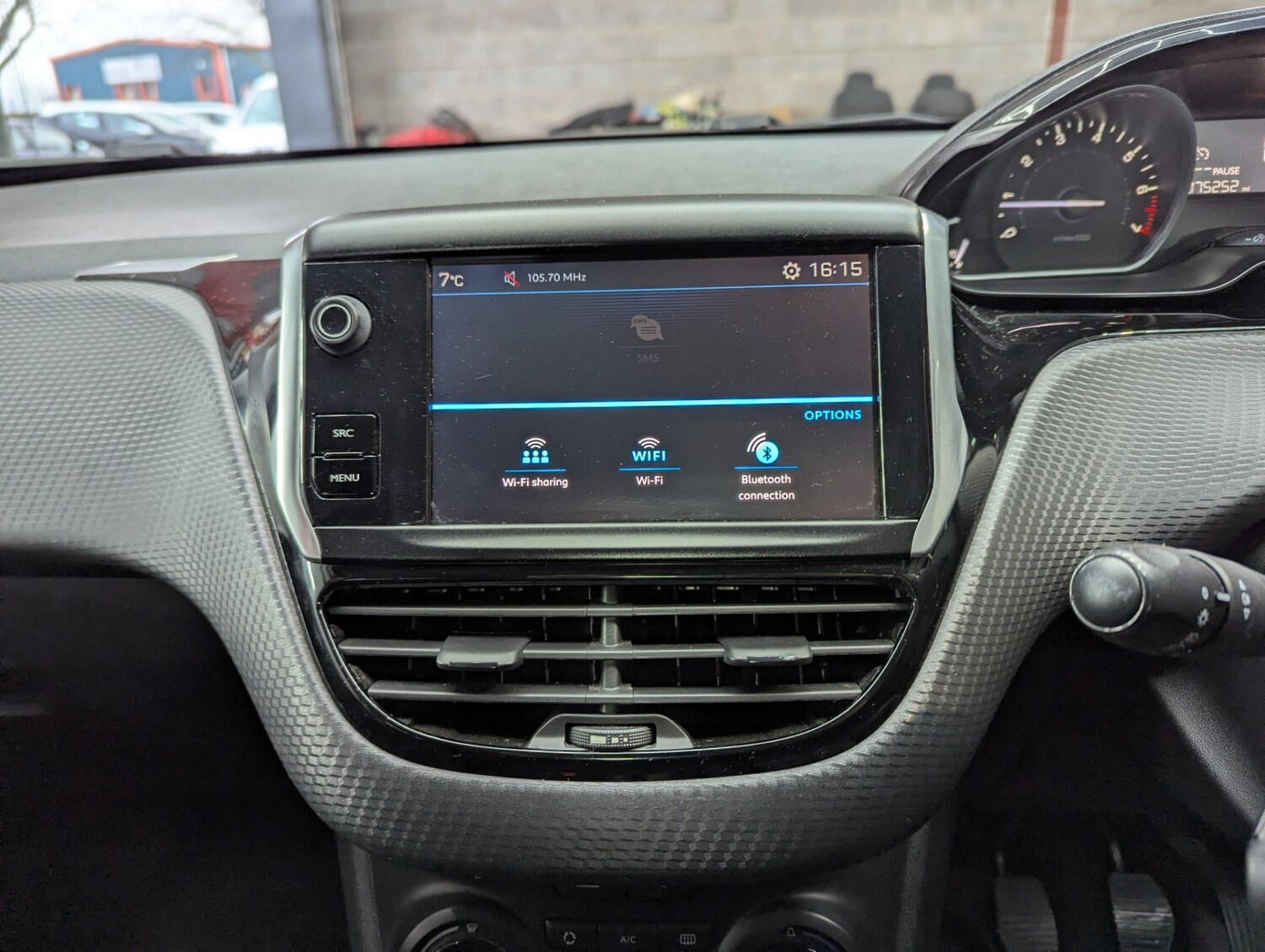 Used Peugeot 208 2017 for sale - 77371063: Photo 30