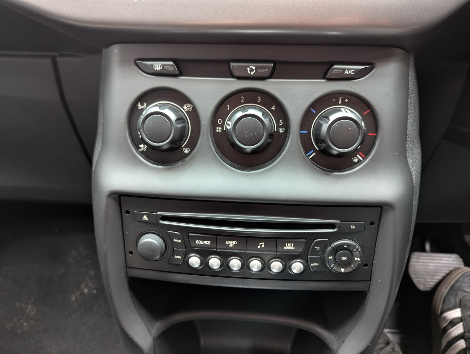 Used Citroen C3 2013 for sale - 76437963: Photo 15