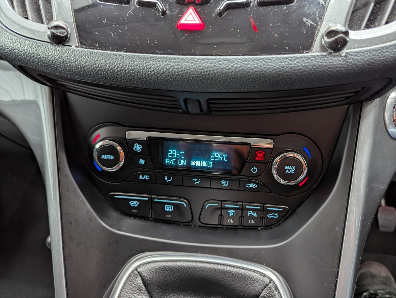 Used Ford Grand C-Max 2013 for sale - 76750577: Photo 22