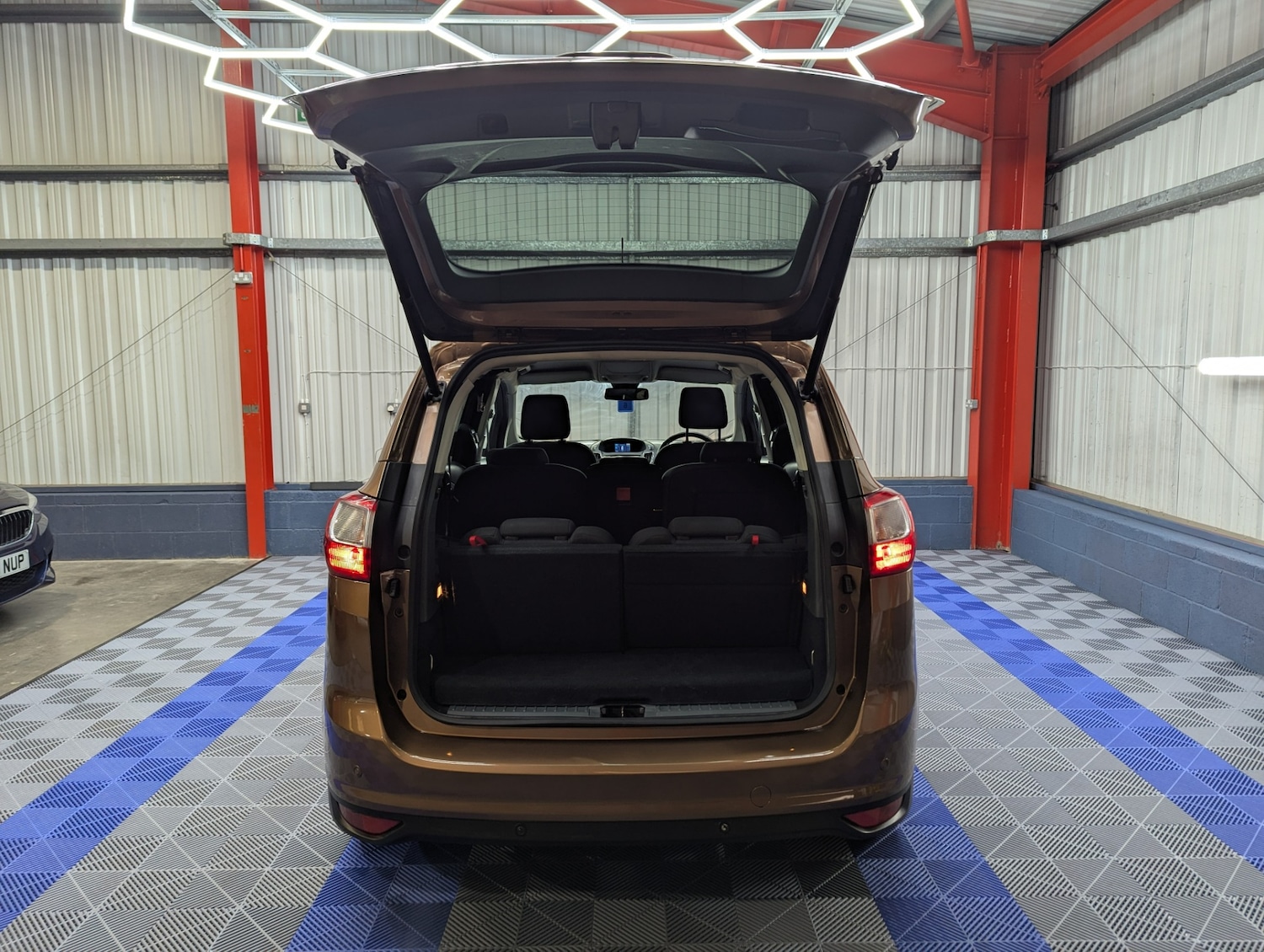 Used Ford Grand C-Max 2013 for sale - 76750577: Photo 29