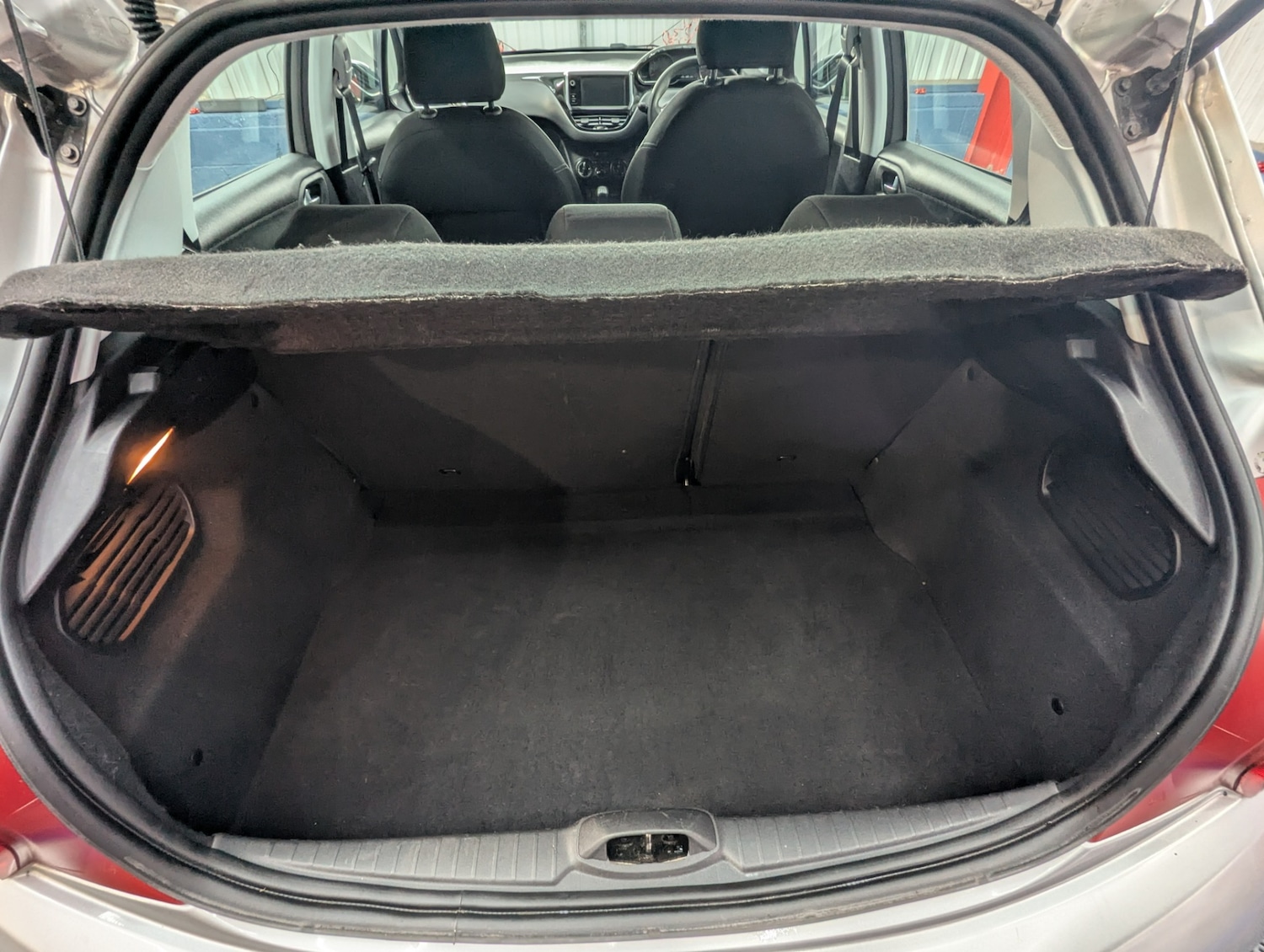 Used Peugeot 208 2015 for sale - 76807456: Photo 35