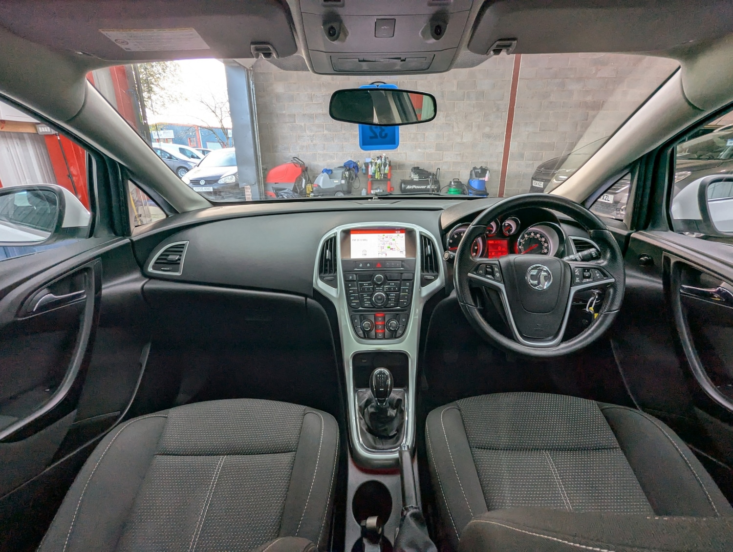 Used Vauxhall Astra 2015 for sale - 76565253: Photo 12