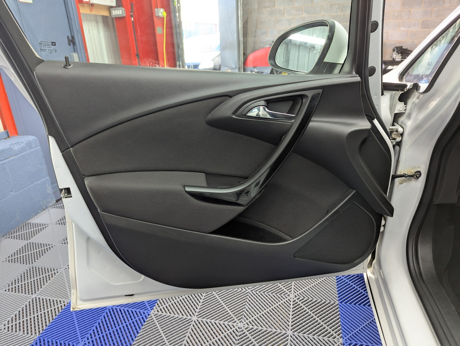 Used Vauxhall Astra 2015 for sale - 76565253: Photo 16