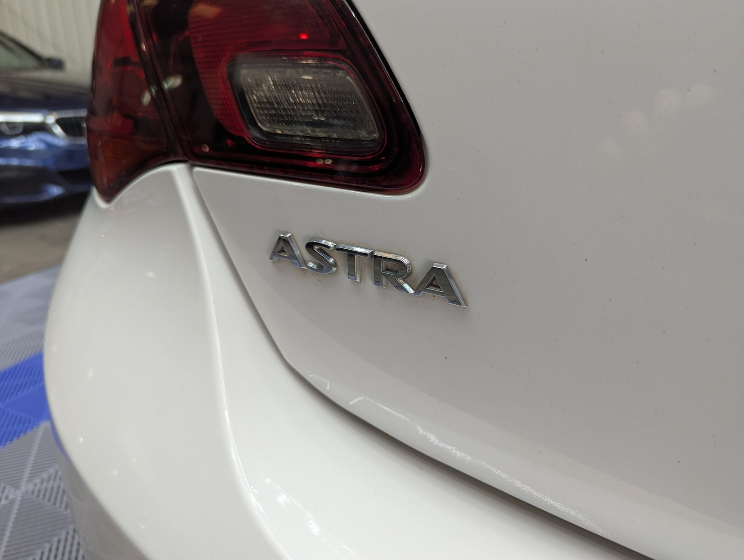 Used Vauxhall Astra 2015 for sale - 76565253: Photo 32