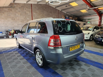 Used Vauxhall Zafira 2009 for sale - 78222950: Photo