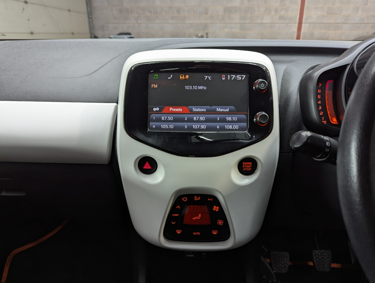 Used Peugeot 108 2016 for sale - 77038571: Photo 27