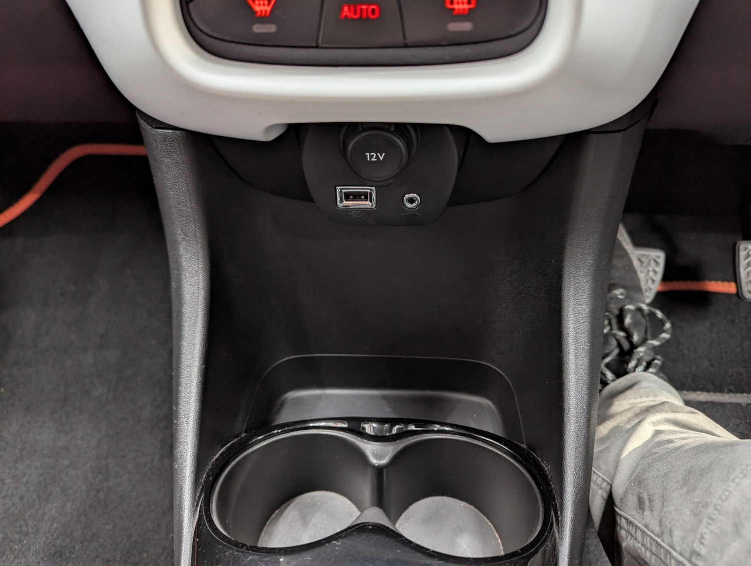 Used Peugeot 108 2016 for sale - 77038571: Photo 31