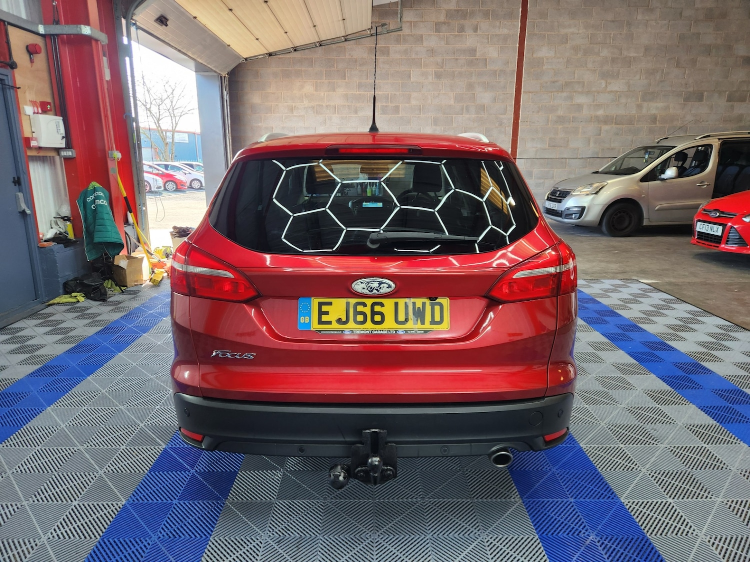 Used Ford Focus 2016 for sale - 77954332: Photo 5