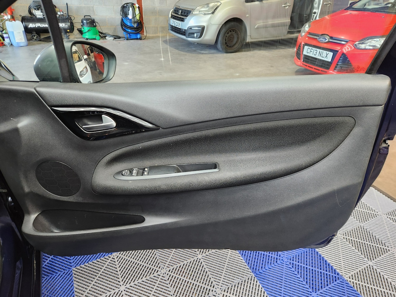 Used Citroen DS3 2014 for sale - 77954495: Photo 14