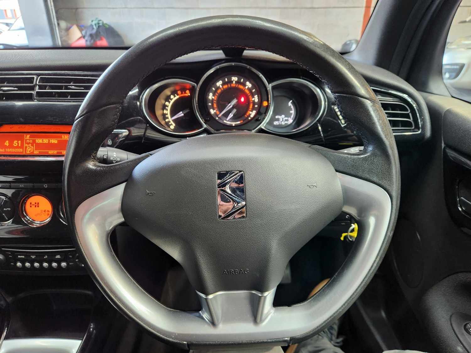 Used Citroen DS3 2014 for sale - 77954495: Photo 15