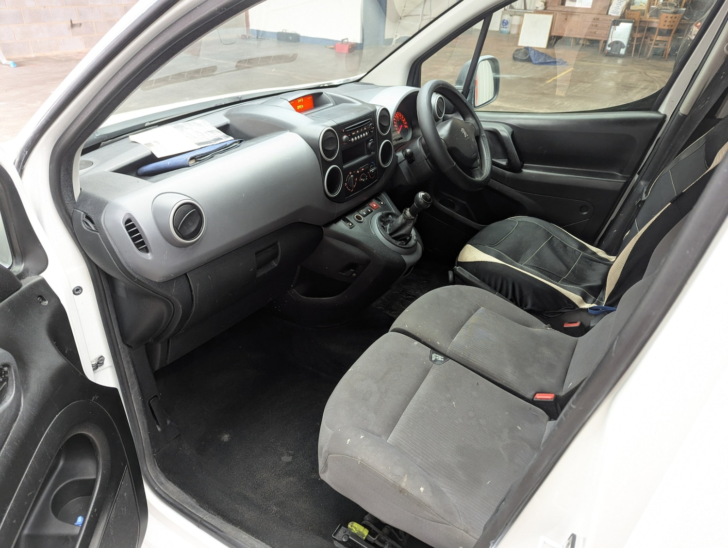 Used Peugeot Partner 2014 for sale - 76467961: Photo 16