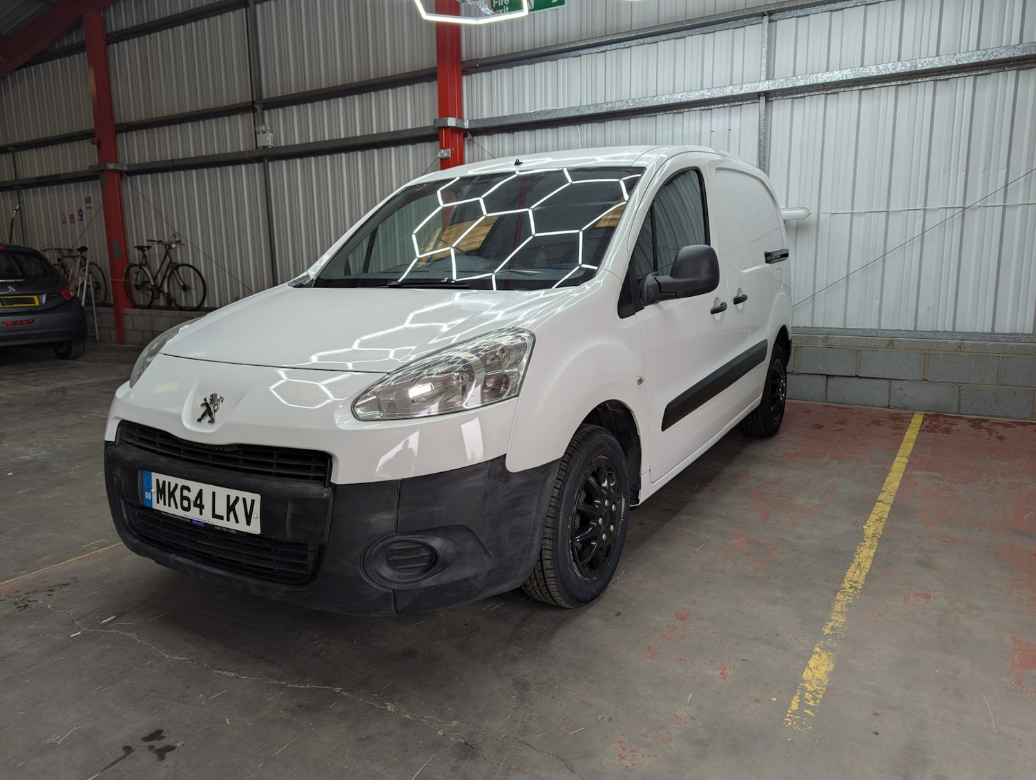 Used Peugeot Partner 2014 for sale - 76467961: Photo 3