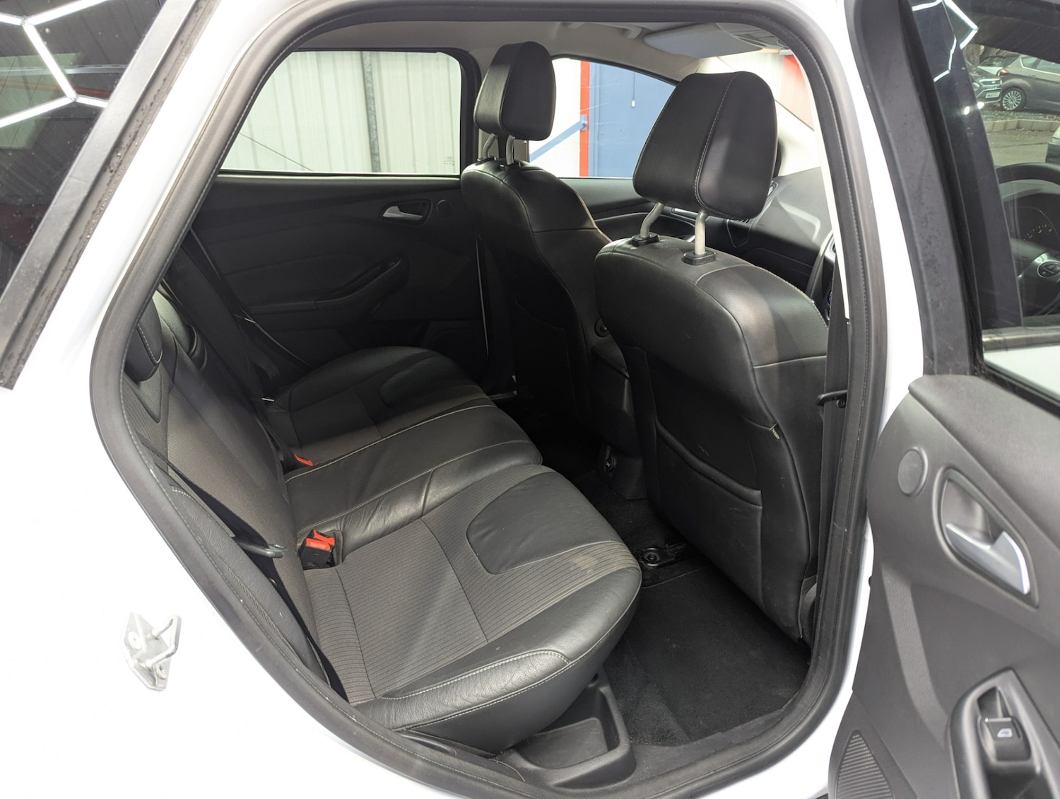 Used Ford Focus 2013 for sale - 76541354: Photo 11