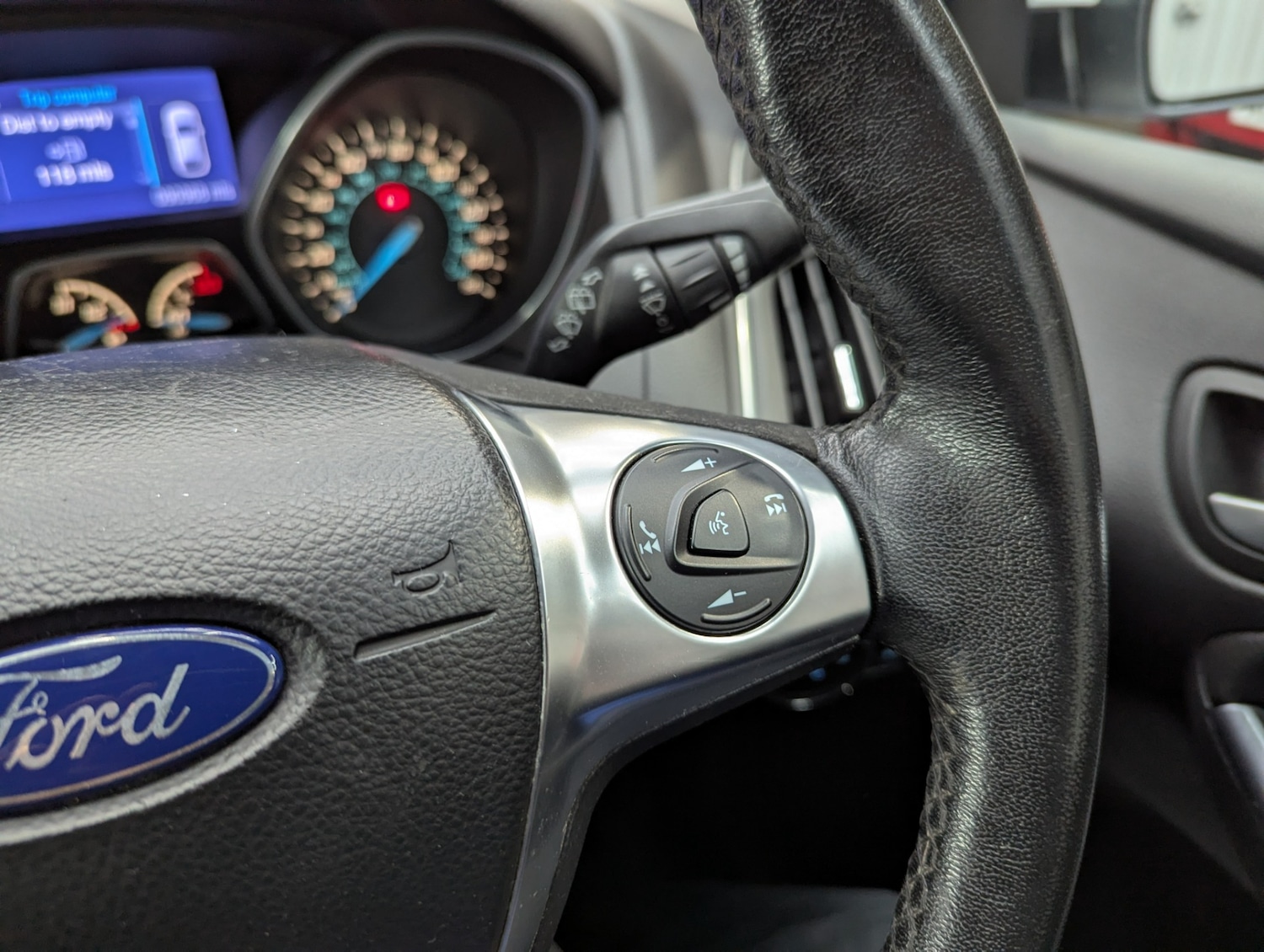 Used Ford Focus 2013 for sale - 76541354: Photo 20