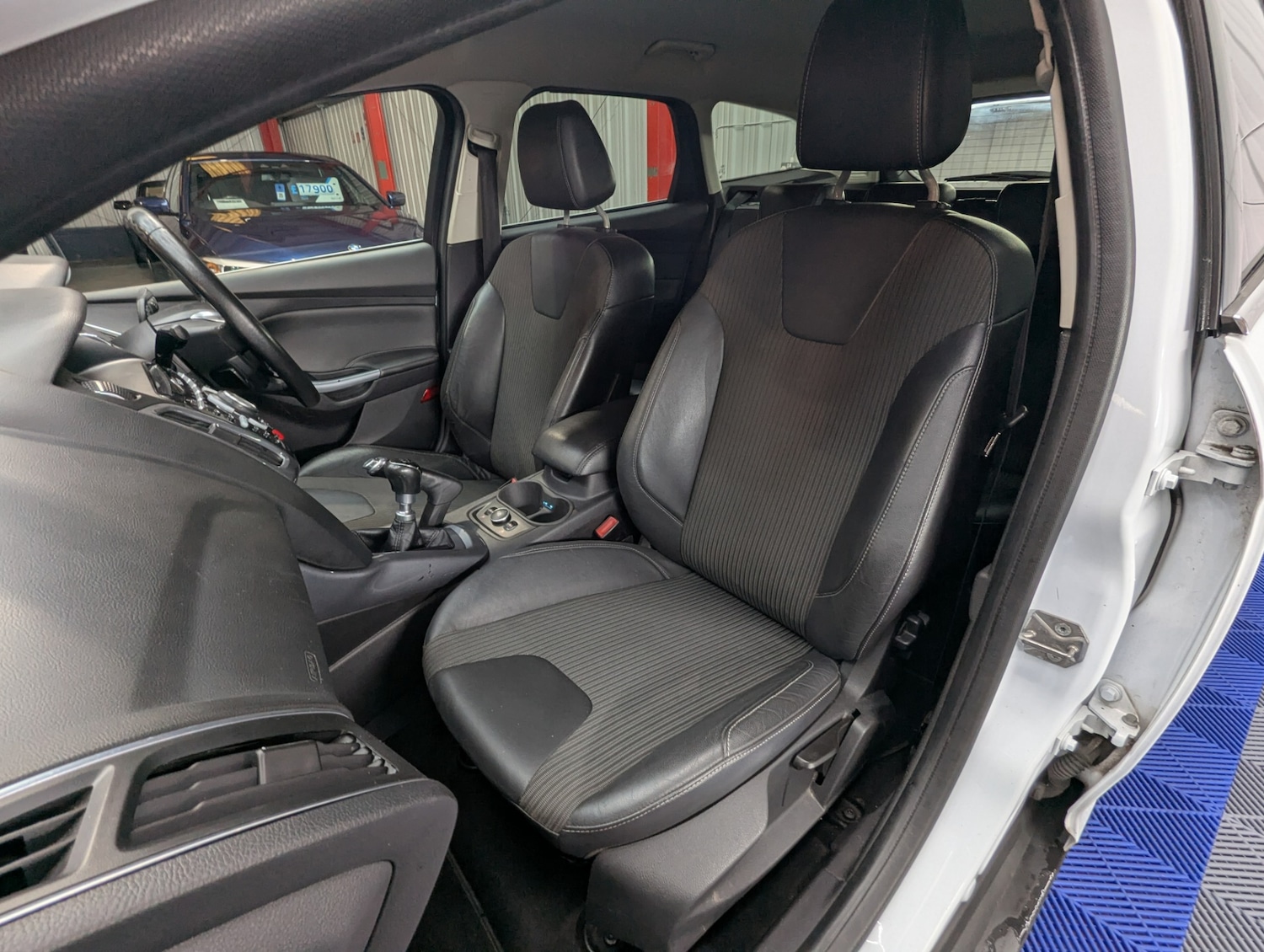 Used Ford Focus 2013 for sale - 76541354: Photo 8