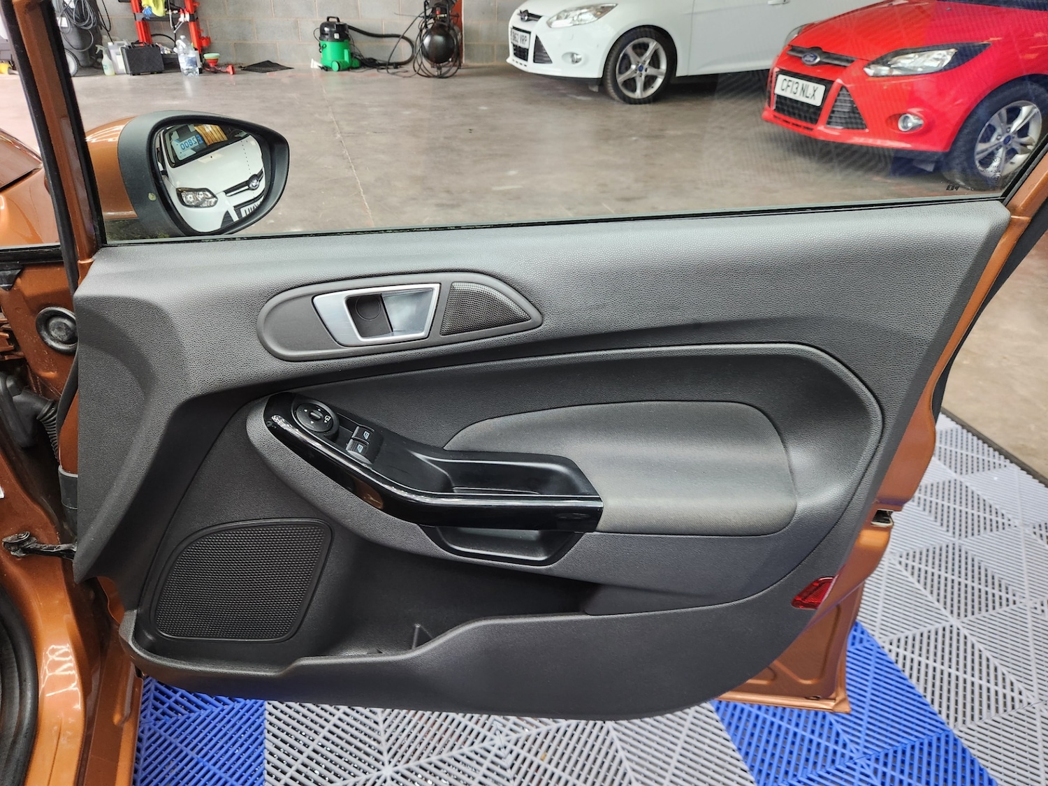 Used Ford Fiesta 2015 for sale - 77689588: Photo 16