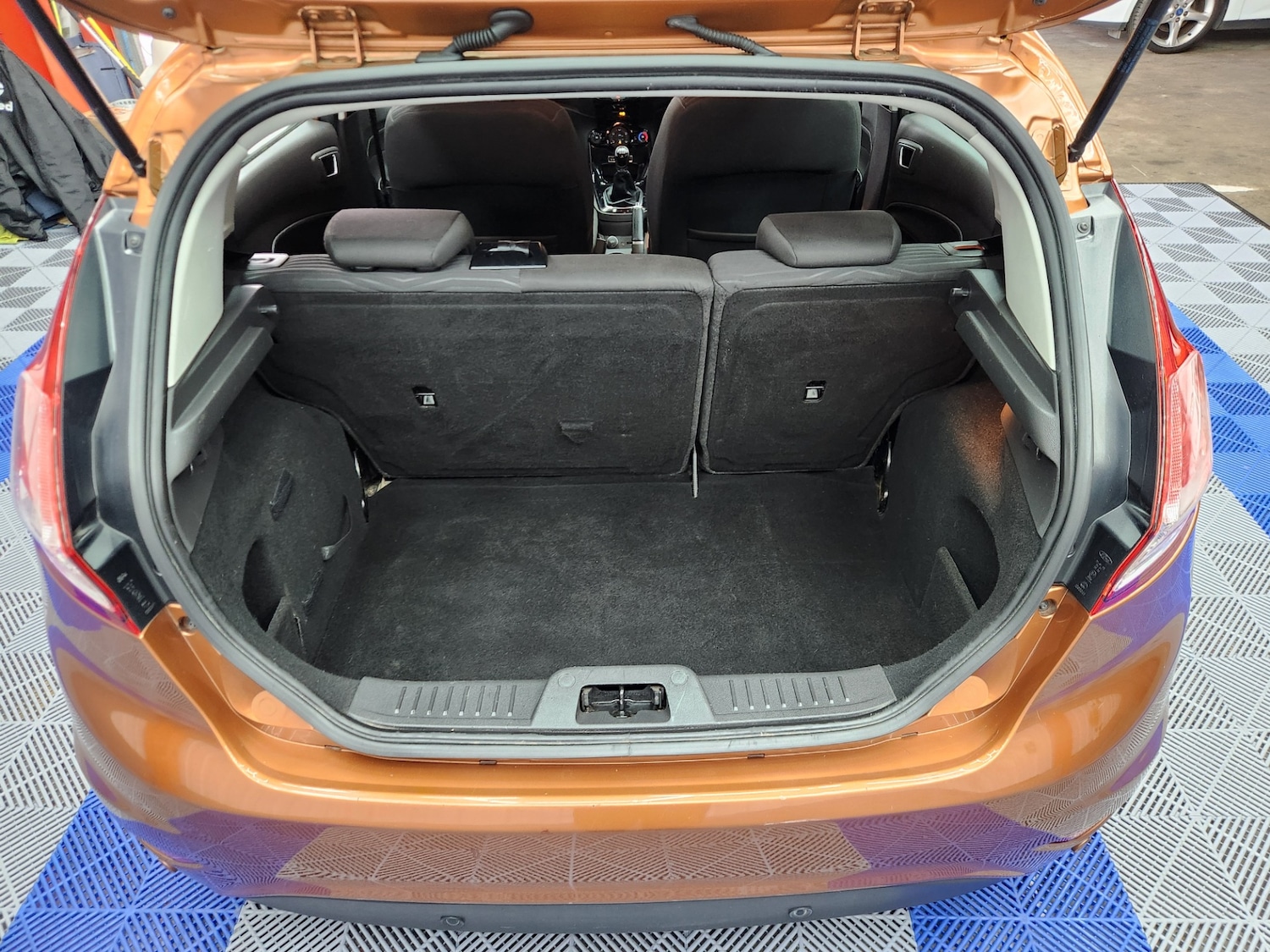 Used Ford Fiesta 2015 for sale - 77689588: Photo 32