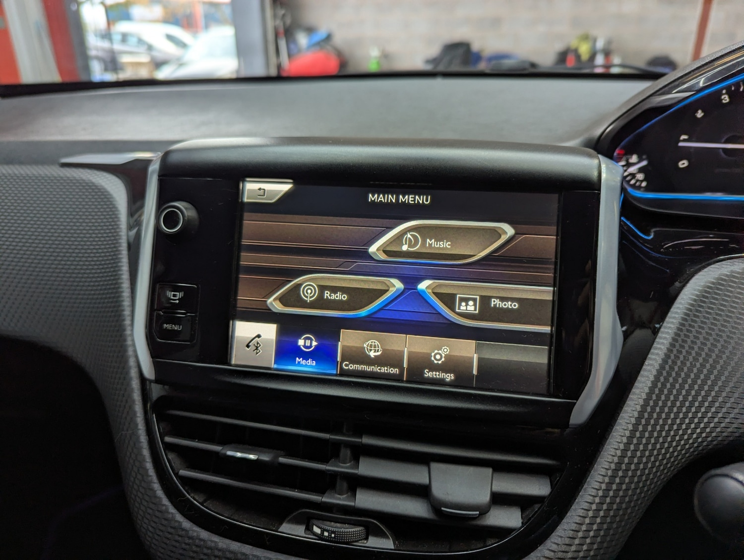 Used Peugeot 2008 2014 for sale - 76451766: Photo 19