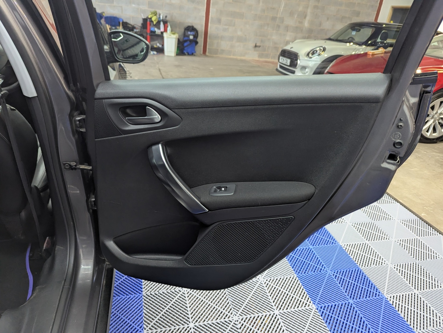 Used Peugeot 2008 2014 for sale - 76451766: Photo 24