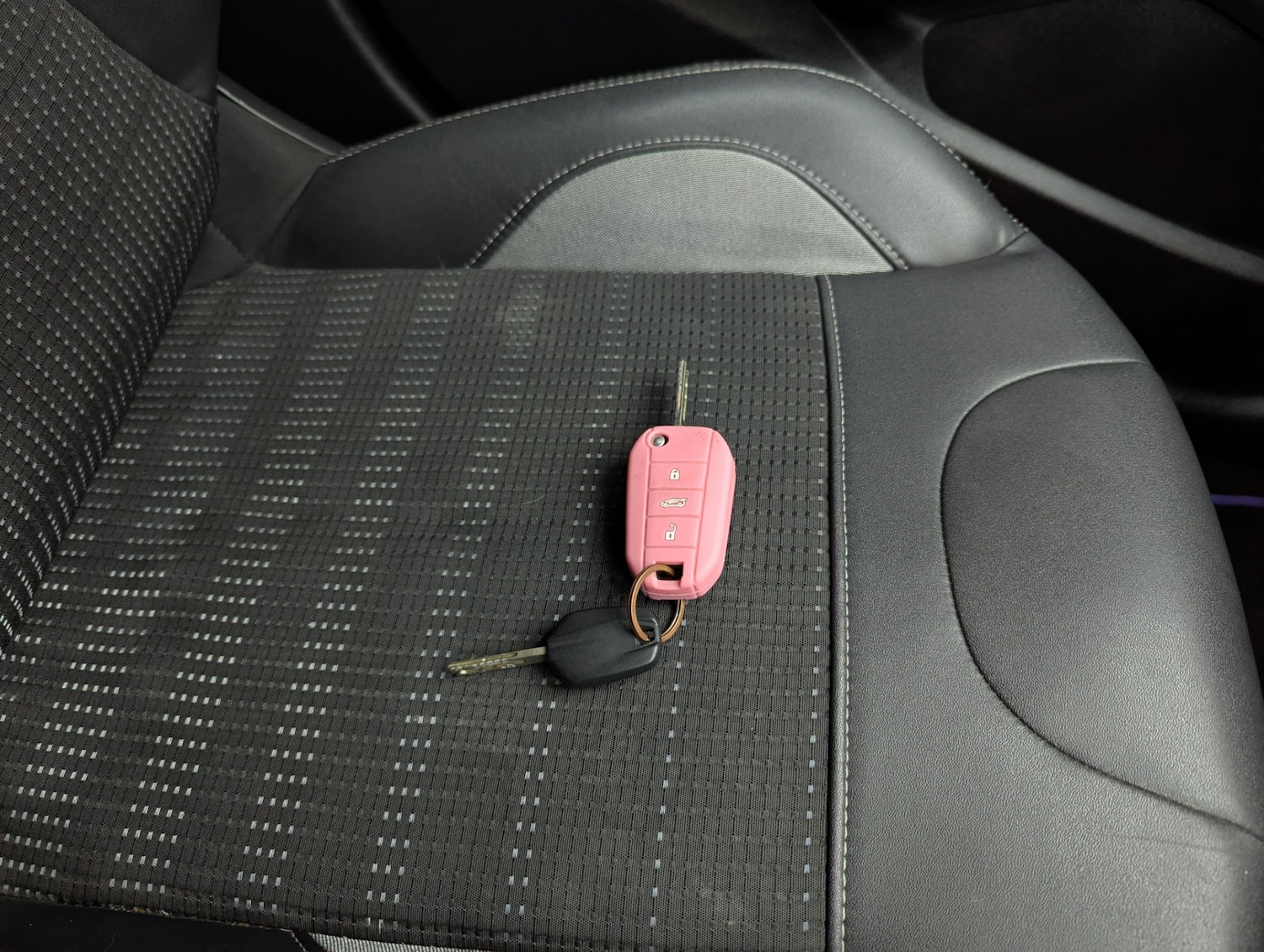 Used Peugeot 2008 2014 for sale - 76451766: Photo 35