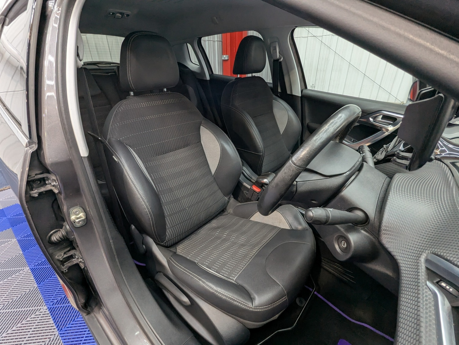 Used Peugeot 2008 2014 for sale - 76451766: Photo 6