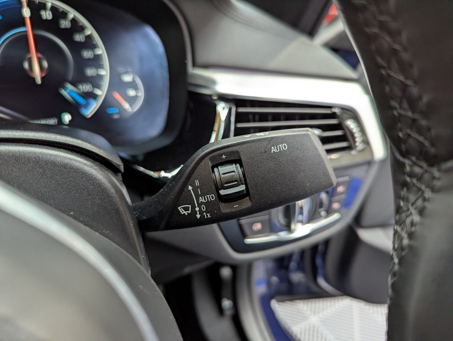 Used BMW 5 Series 2018 for sale - 76436855: Photo 15