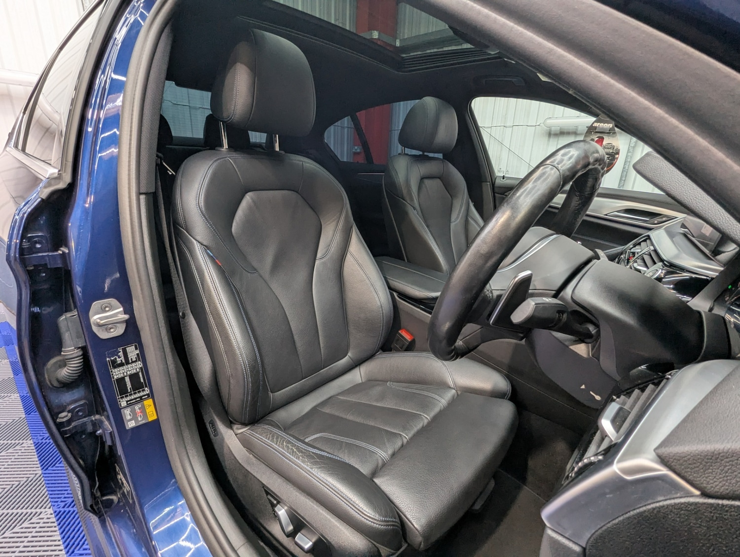 Used BMW 5 Series 2018 for sale - 76436855: Photo 27