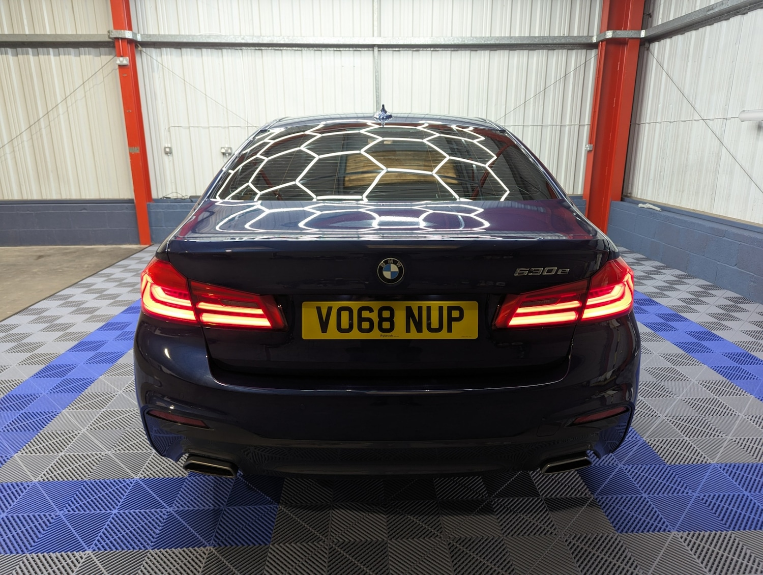 Used BMW 5 Series 2018 for sale - 76436855: Photo 43