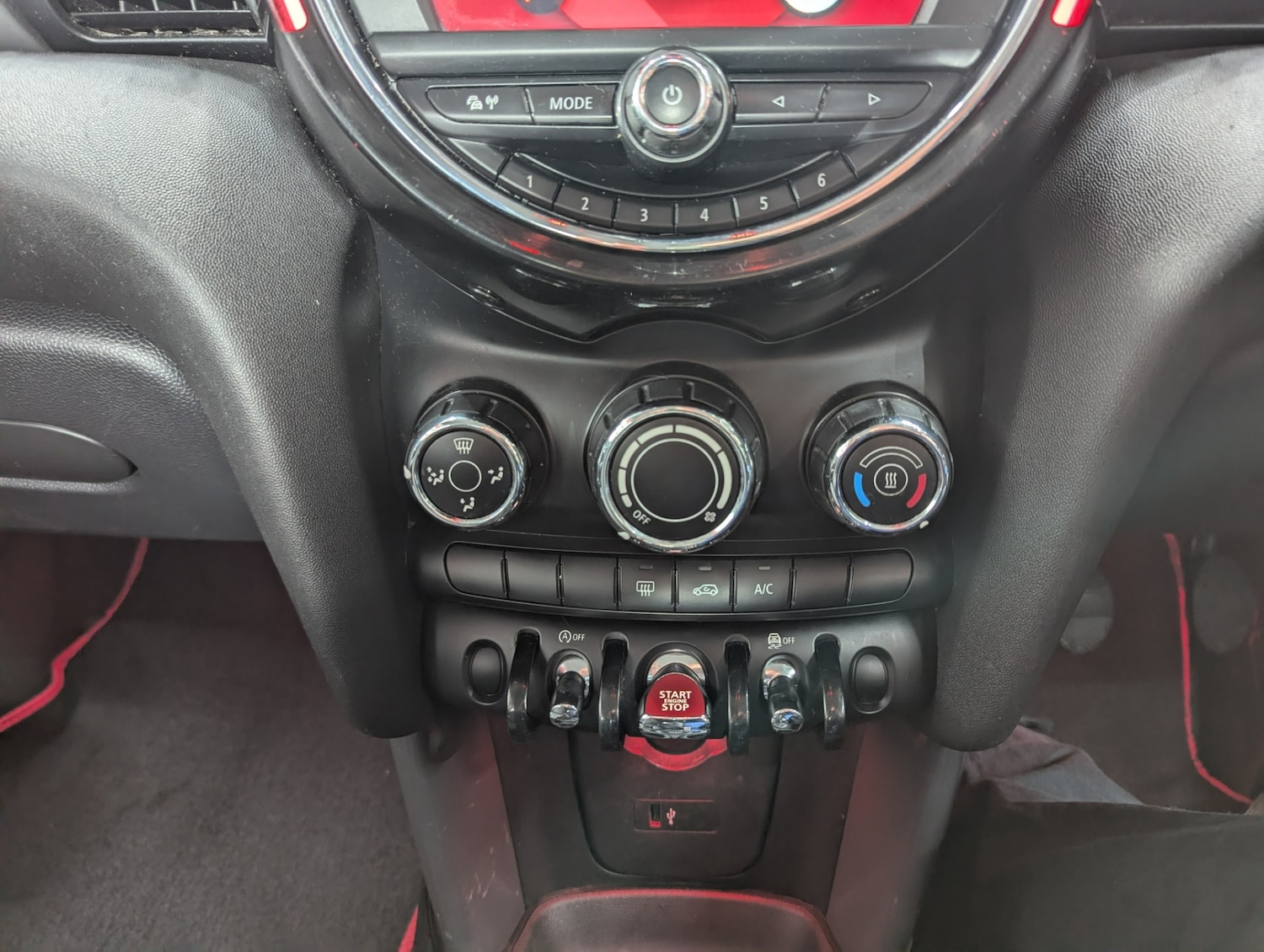 Used MINI Hatch 2019 for sale - 76877639: Photo 24