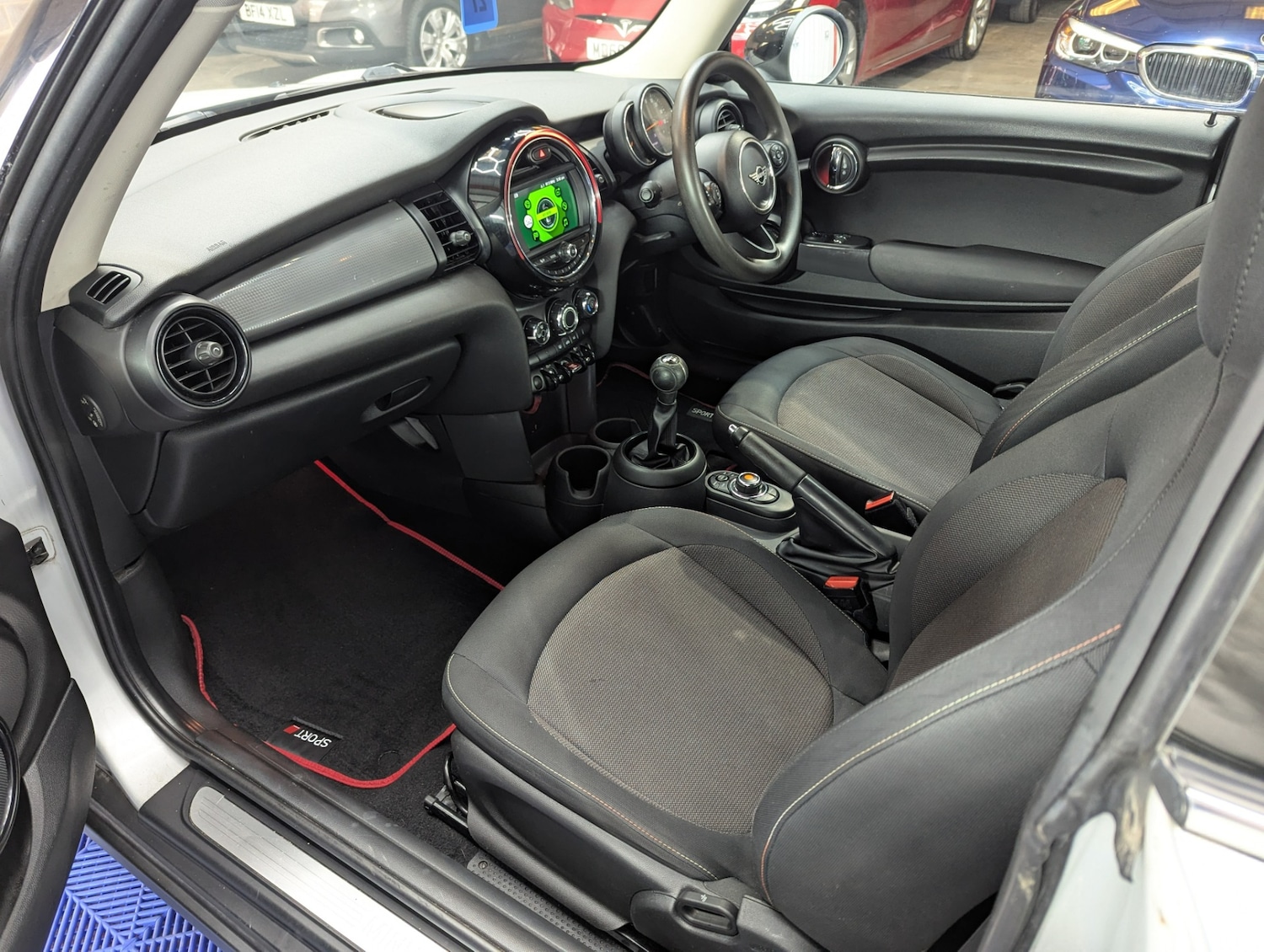 Used MINI Hatch 2019 for sale - 76877639: Photo 6